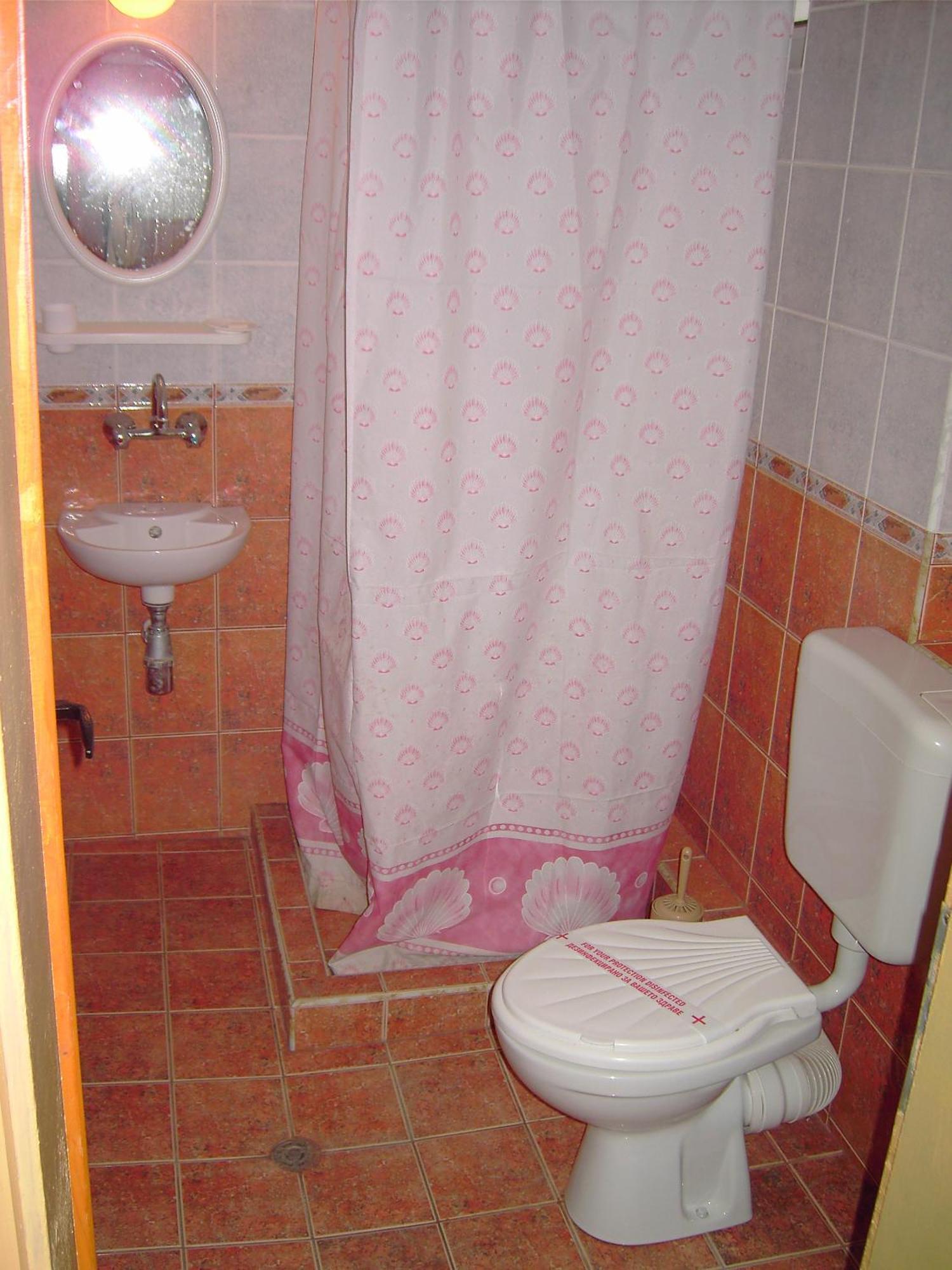 Nelly Guest House Ravda Bagian luar foto